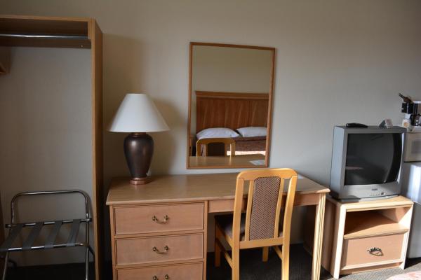 Foto 4: Super 8 by Wyndham Spokane/West