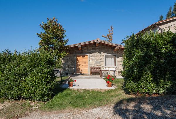På billedet ses objektet MAGNOLIA TUSCANY HOUSE WITH POOL Agriturismo Poppiena beliggende i byen Pratovecchio.