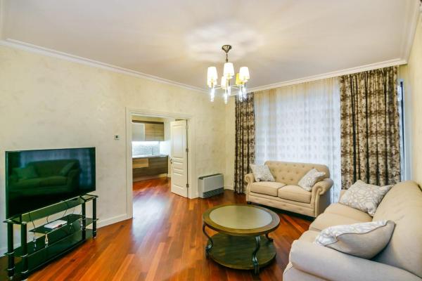 VOYAGE Lux Apartment on Nizami street, Baku