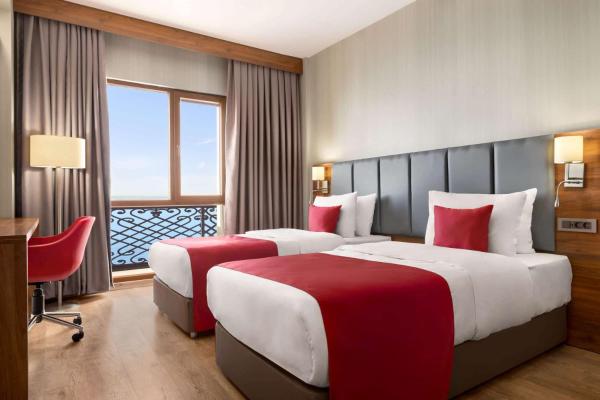 Billede 6: Ramada by Wyndham Van