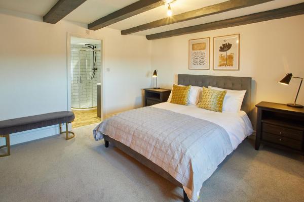 Zdjęcie 3: Host & Stay - The Coach House