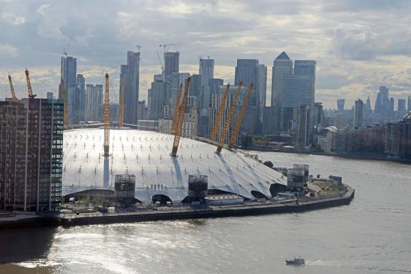 Canary Wharf Apartment, London