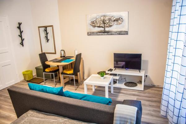 A la foto es mostra l'objecte Apartment & room Eni situat a la ciutat de Zagreb.