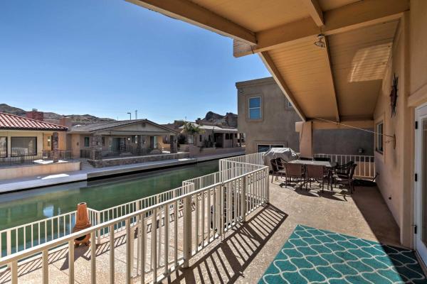 Na zdjęciu widoczny jest obiekt Canalfront Family Home with Private 50-Foot Dock! położony w mieście Parker.