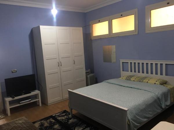 A la foto es mostra l'objecte A studio / private room in New Cairo situat a la ciutat de El Caire.