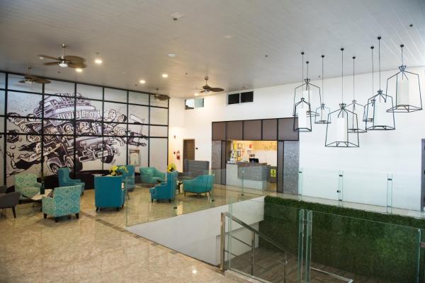 Na zdjęciu widoczny jest obiekt Dy Viajero Transient Hotel położony w mieście San Francisco.