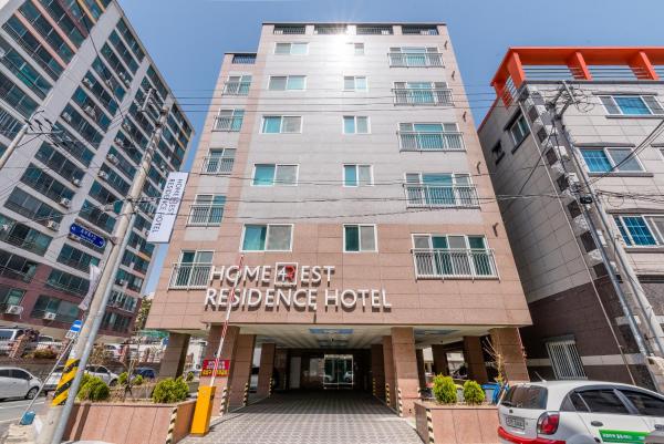 A la foto es mostra l'objecte Home Fourest Residence Hotel Okpo situat a la ciutat de Geoje.
