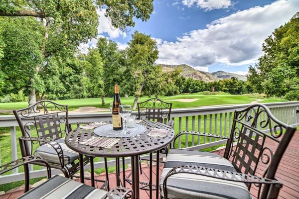 Modern Dalton Ranch Golf Club Home W/ Mtn View - Durango, CO