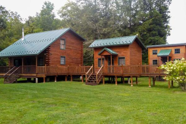 Scenic Log Cabin with Fire Pit and Stocked Creek!