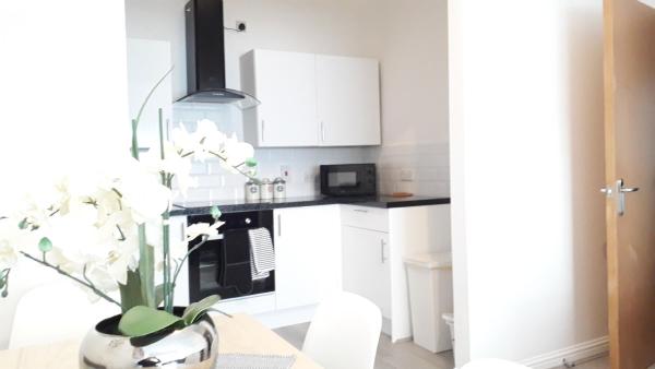 Lynn's Liverpool Apartment, Liverpool