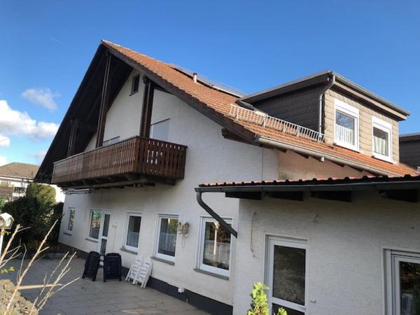 På billedet ses objektet Gästehaus Falkenstein beliggende i byen Niedenstein.
