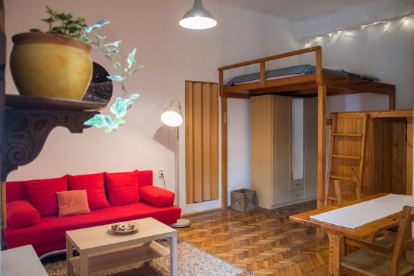 Leilighet med 1 soverom — 36 m² - Pine Tree Studio in Historical City Centre