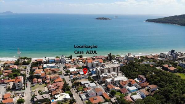 På billedet ses objektet Casa AZUL - A 70 Metros da Areia da Praia dos Ingleses - 6 Pessoas beliggende i byen Florianópolis.