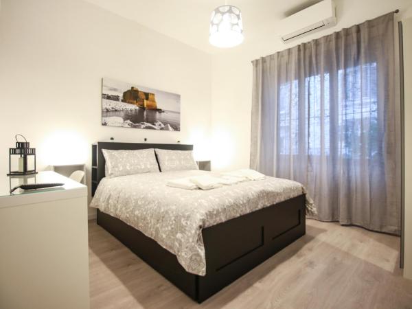 Na foto é possível ver o objeto ChilometroZERO luxury apartment localizado na cidade de Naples.