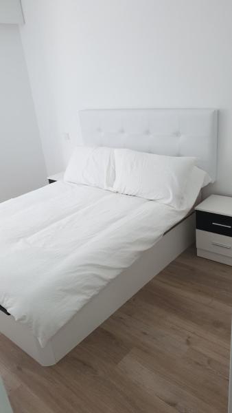 Kuvassa näkyy kohde Apartamento estacion de esqui la pinilla, joka sijaitsee kaupungissa La Pinilla.