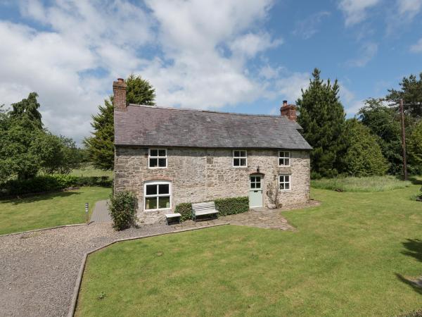 A la foto es mostra l'objecte Hillgate House situat a la ciutat de Bromlow.