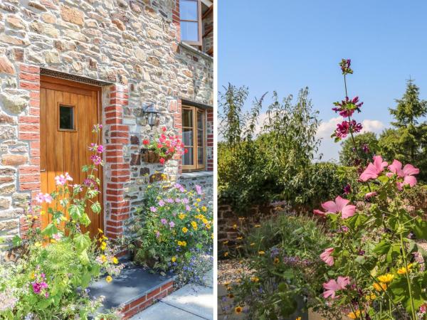 Hartland View, Character Holiday Cottage In Great Torrington - Saunton Sands