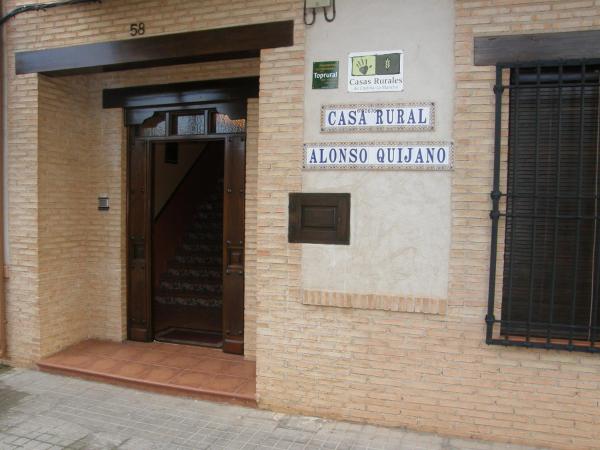 A la foto es mostra l'objecte Casa Rural Alonso Quijano situat a la ciutat de Cinco Casas.