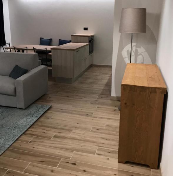 På billedet ses objektet Alloggio Casa Talvena XL beliggende i byen Longarone.