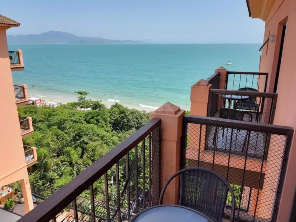 På billedet ses objektet Jurerê Beach Village - Studio Lateral Luxo beliggende i byen Florianópolis.