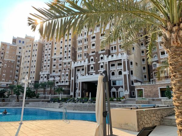 På billedet ses objektet Luxury Apartments at Balqis Residence beliggende i byen Dubai.