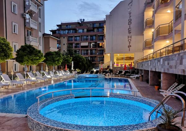 Tropics Hotel