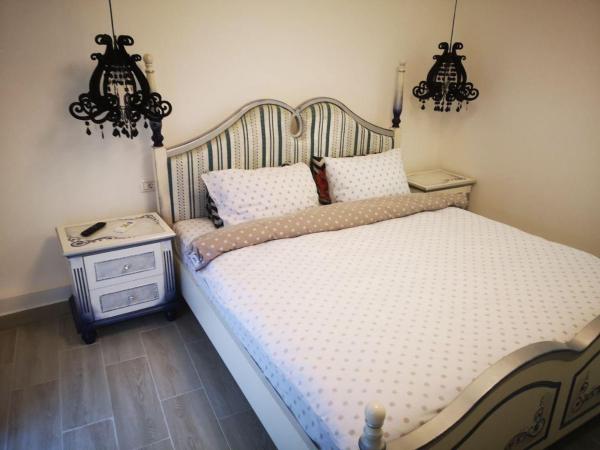 Stay in TimisoarAcom, Timisoara