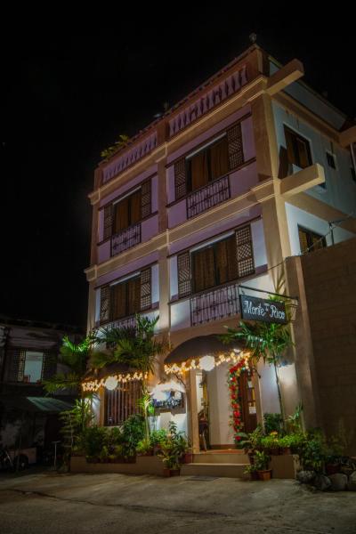 A la foto es mostra l'objecte Monte casa de Rico situat a la ciutat de Vigan.