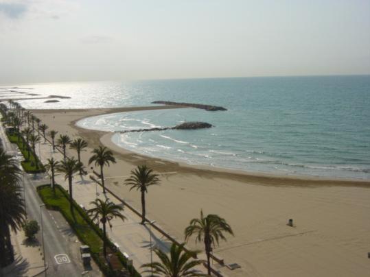 Lovely Seaside Apartment In Front Of Calafell Beach And Cunit Beach - Cunit