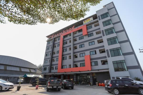 Auf dem Foto ist das Objekt C Tower Hotel in der Stadt Surat Thani zu sehen.