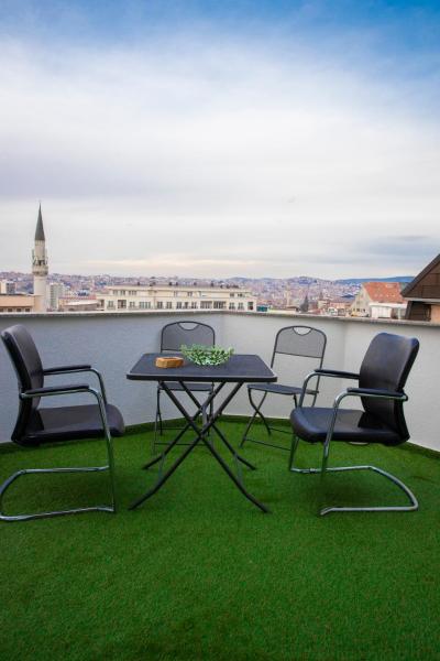 ORA-PRN,cosy apartment in the city center, Priština