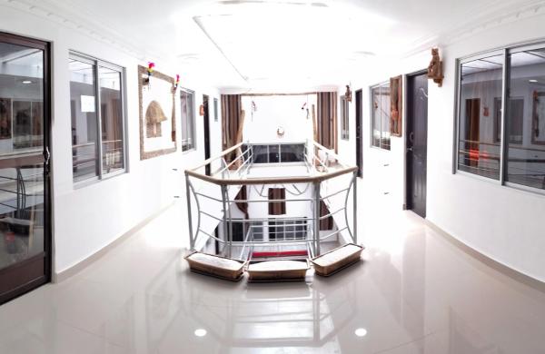 A la foto es mostra l'objecte Hotel Sal Andina situat a la ciutat de Uyuni.