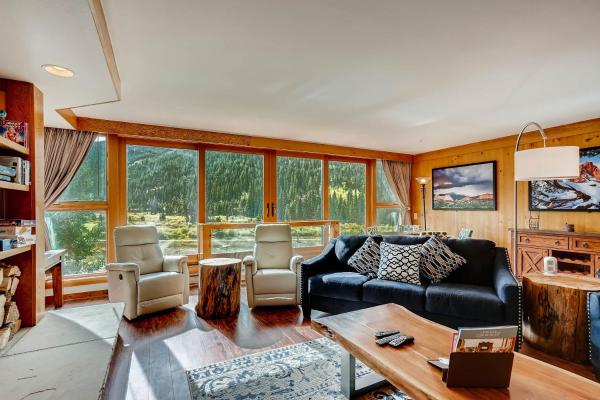 A la foto es mostra l'objecte Decatur 1779 situat a la ciutat de Keystone.
