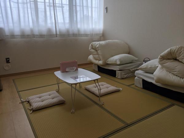Photo 5 : 街のホテル