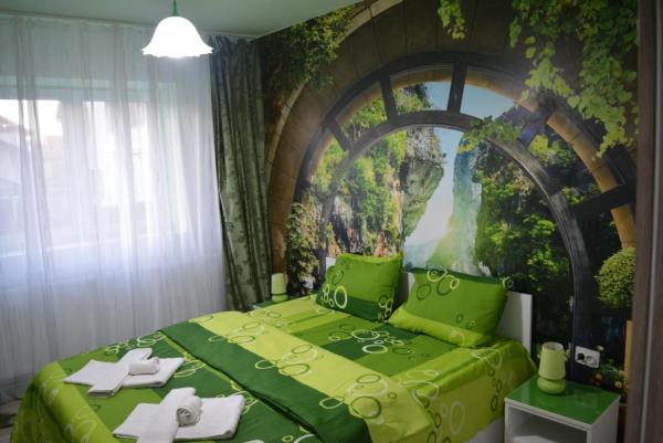En la foto se muestra el objeto Green rooms Hunedoara ubicado en la ciudad de Hunedoara.