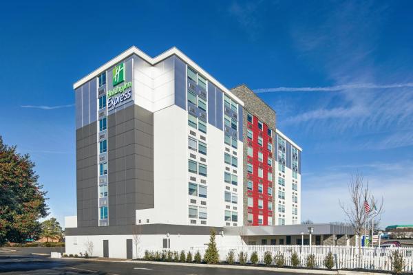 A la foto es mostra l'objecte Holiday Inn Express Richmond - Midtown by IHG situat a la ciutat de Richmond.