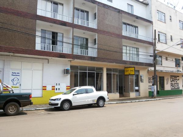 写真にはPonte Alta市にあるHOTEL PINOTTI LTDAが写っています。