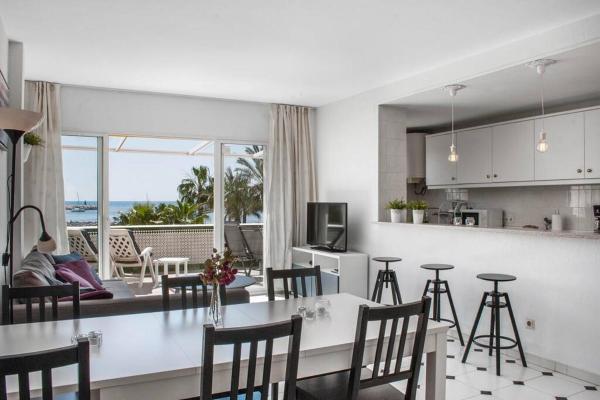 Foto 9: Beachfront in Benalmadena by Costarentals - Ref 70