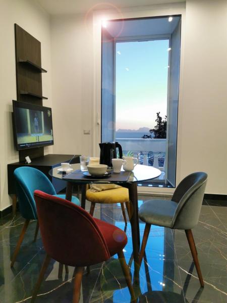 Na foto é possível ver o objeto Vomero Guest House localizado na cidade de Naples.