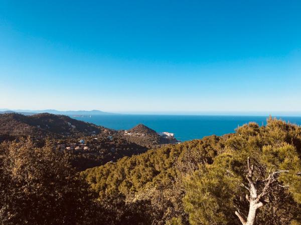 På bildet vises objektet Can Estrellas apartamento vista mar som ligger i byen Begur.
