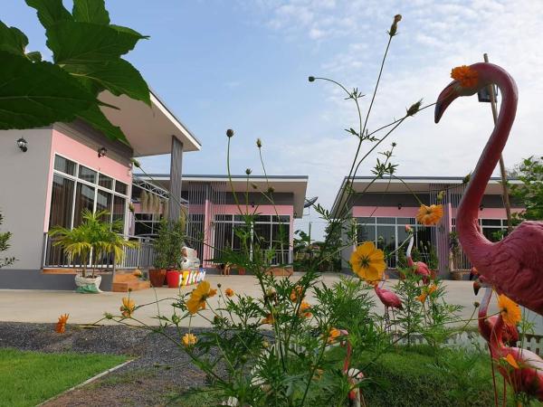 På billedet ses objektet บ้านสวนนิสา beliggende i byen Sattahip.