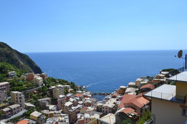 Na foto é possível ver o objeto Sea View localizado na cidade de Riomaggiore.