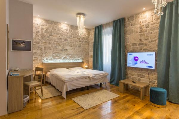 A la foto es mostra l'objecte Tifani Luxury Rooms situat a la ciutat de Split.