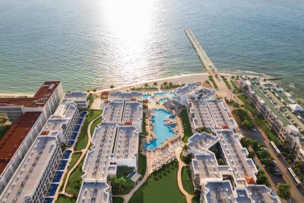 Hyatt Vivid Playa Del Carmen All-inclusive Adult Only Resort - Cozumel