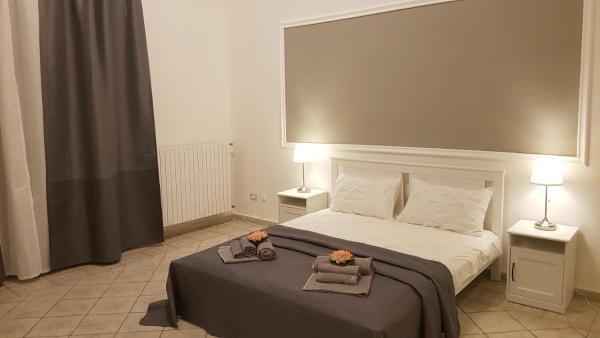 写真にはバーリ市にあるResidenza Trevisaniが写っています。