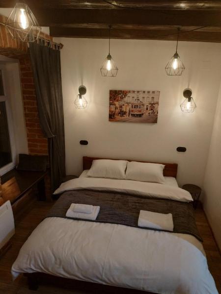 Foto 3: Loft апартаменти з балконом в центрі Львова