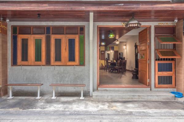 Banthat Thong Hostel, Bangkok