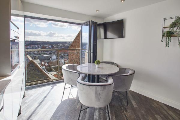 Host & Stay - The View, Hudsons Yard House photo 1