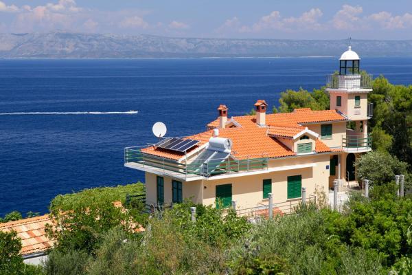 Unique Seaside Villa With Pool - Vela Luka