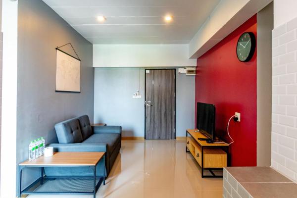 Living Naraa Place, Bangkok